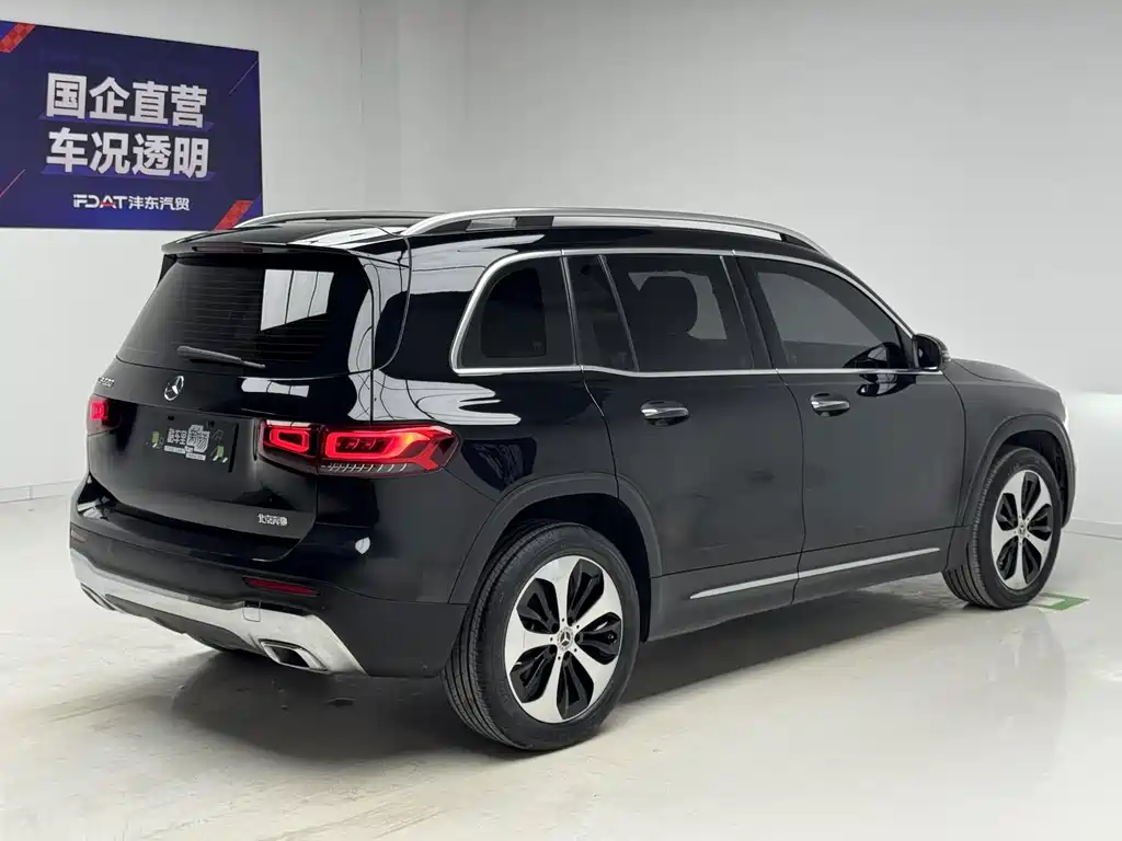 Mercedes-Benz GLB — миниатюра 4