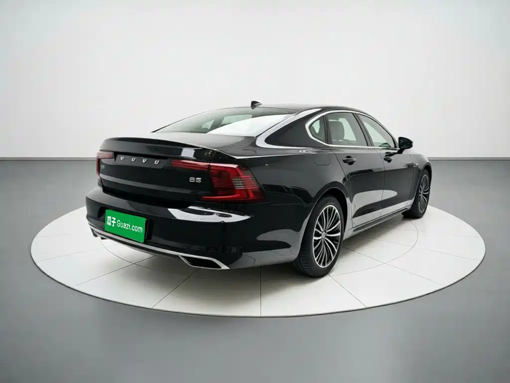 Volvo S90 — миниатюра 4