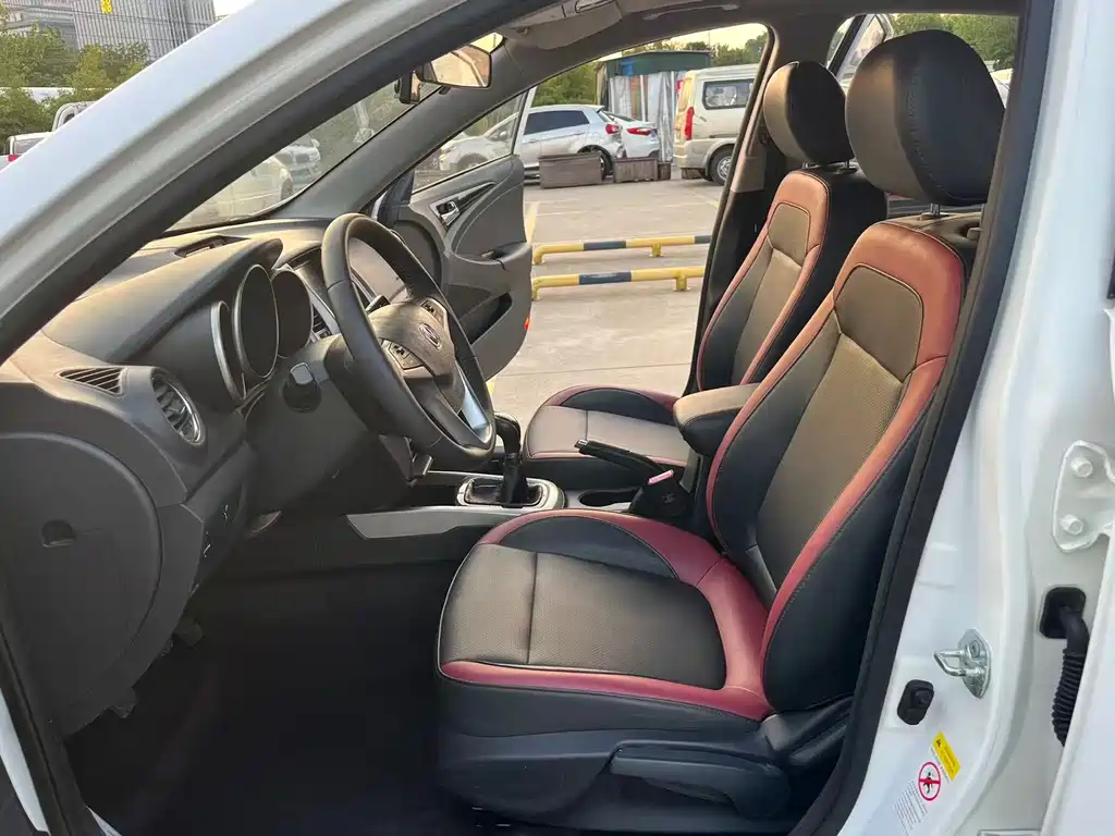 Changan Eado XT — миниатюра 4