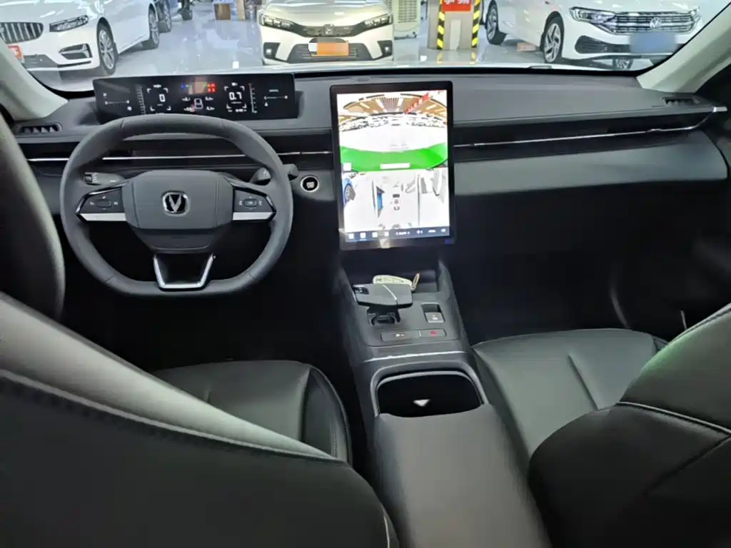 Changan Eado — миниатюра 10