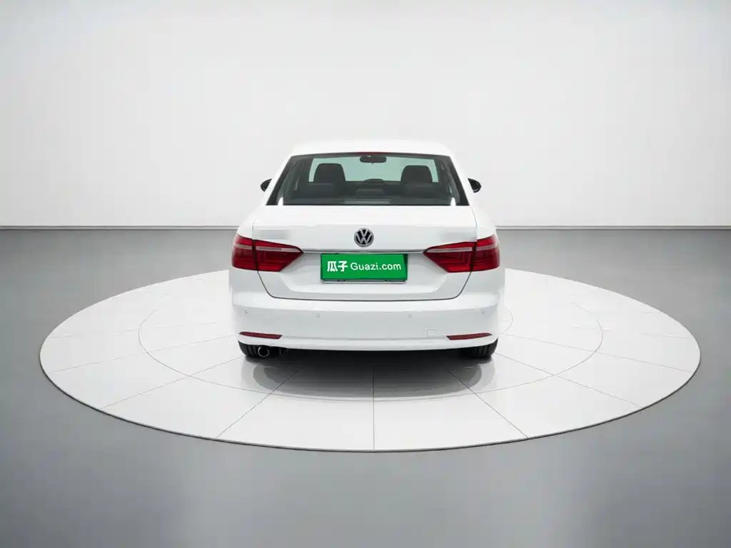 Volkswagen Lavida — миниатюра 5