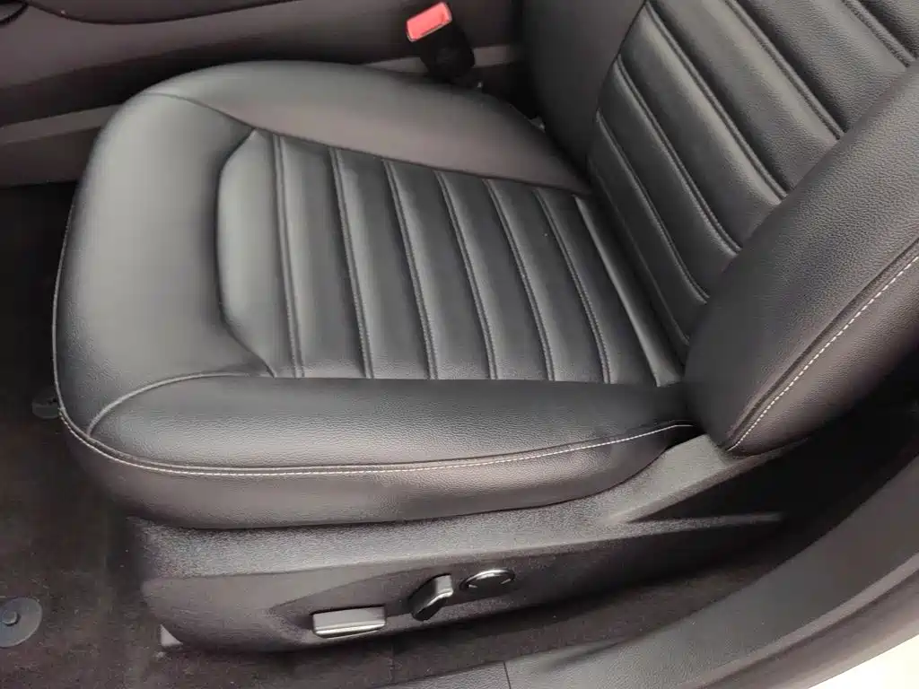 Ford Mondeo — миниатюра 20