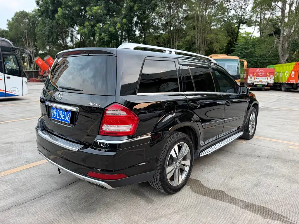Mercedes-Benz GL-Class — миниатюра 14