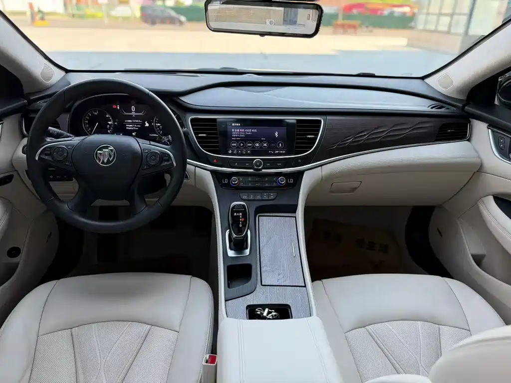 Buick LaCrosse 2020 Avenir Flagship