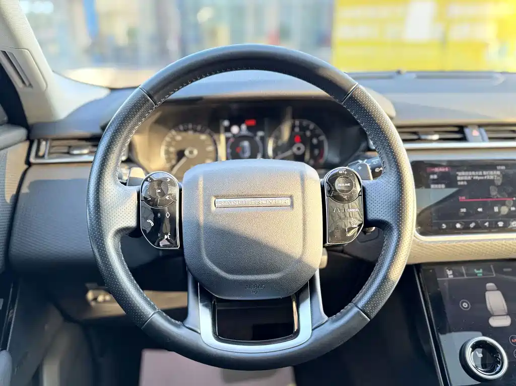 Land Rover Velar — миниатюра 7