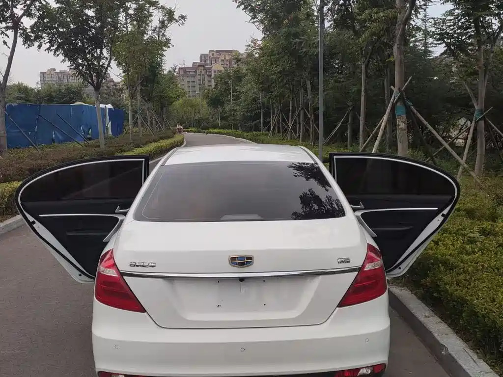 Geely Emgrand 2017 1.5L MT