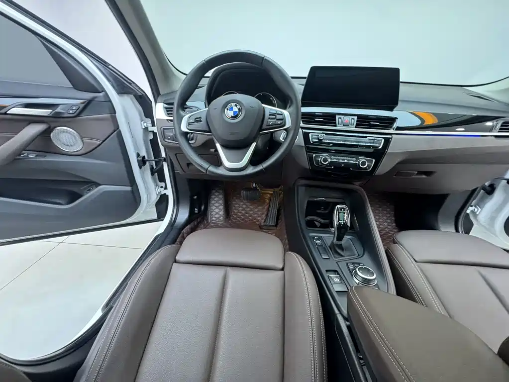 BMW X1 — миниатюра 13