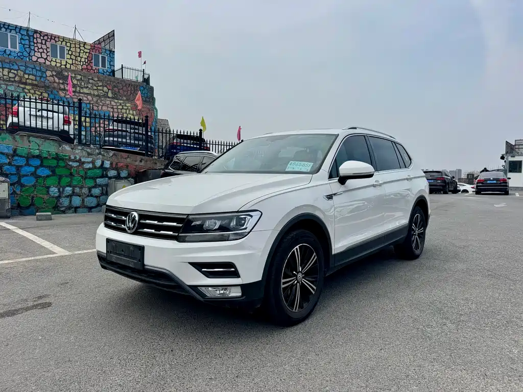 Volkswagen Tiguan L 2019