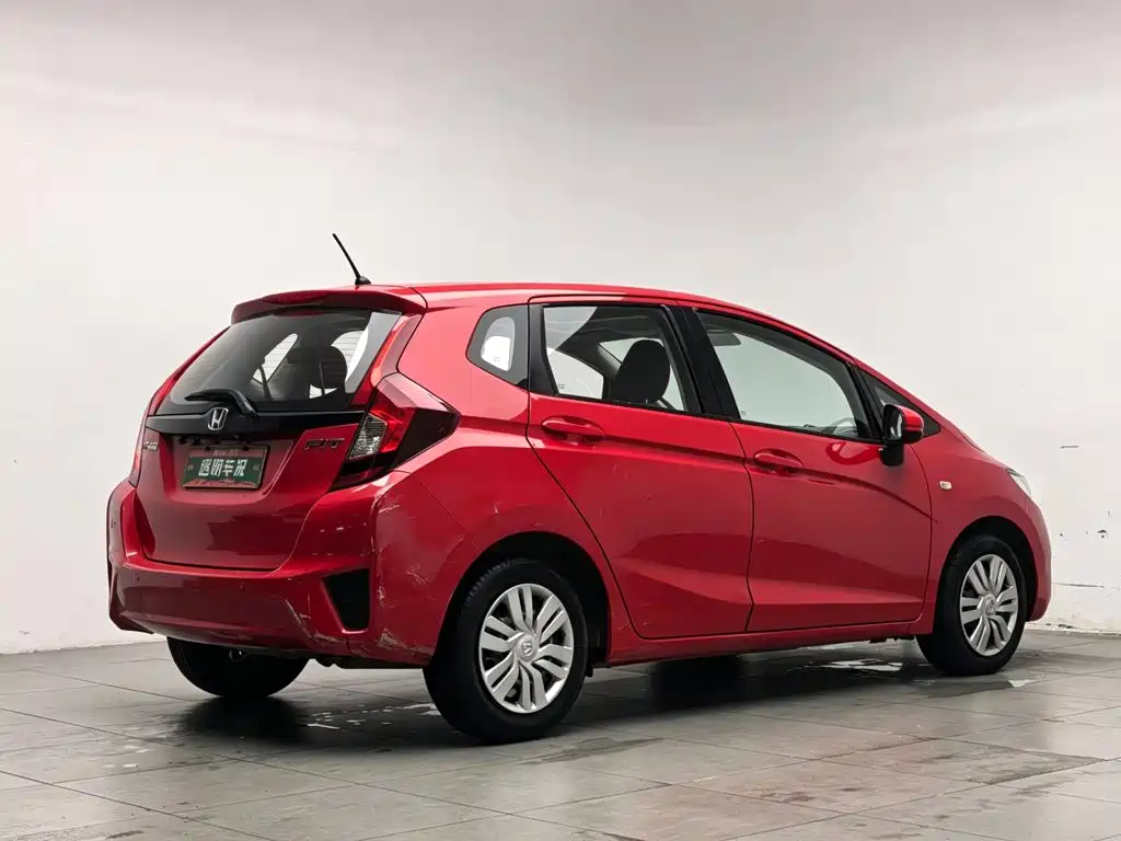 Honda Fit — миниатюра 2