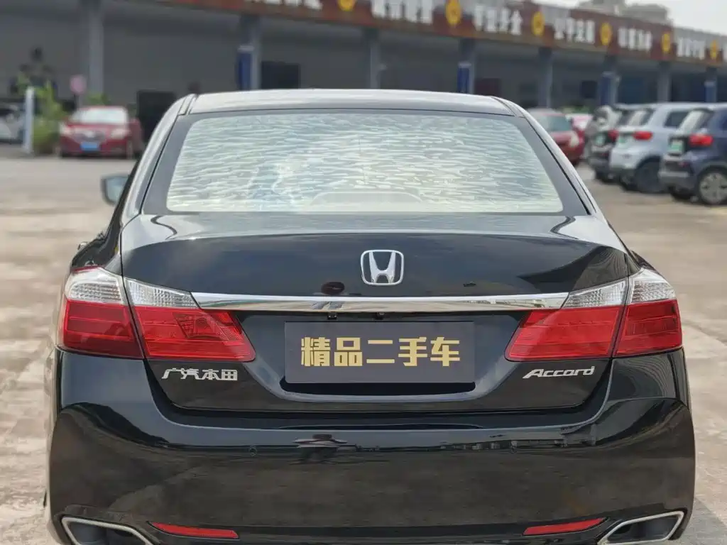 Honda Accord — миниатюра 5