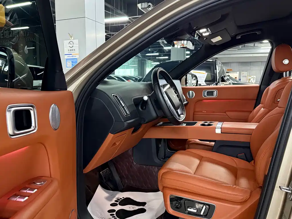 Li Auto Li L8 — миниатюра 5