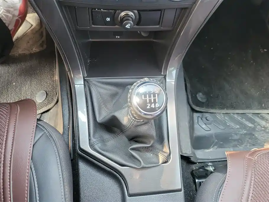 GREAT WALL FENGJUN 5