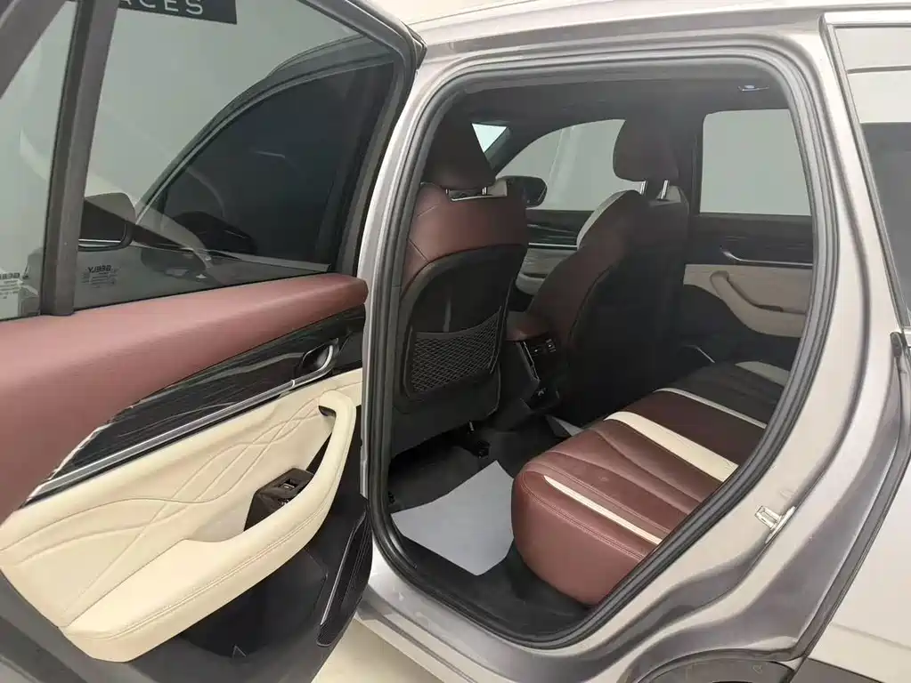 Geely Xingyue L — миниатюра 17