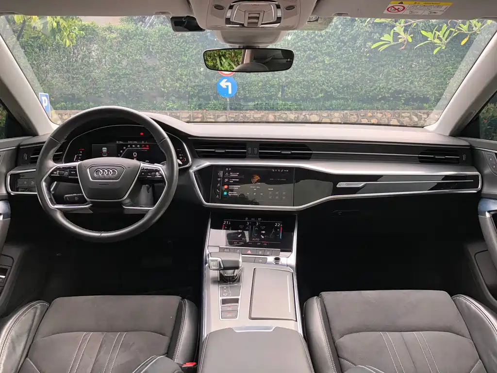 Audi A7L — миниатюра 10