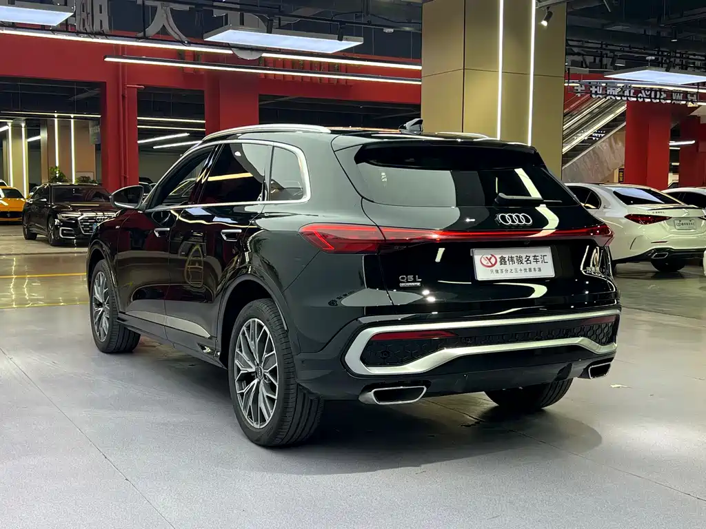 Audi Q5L — миниатюра 16