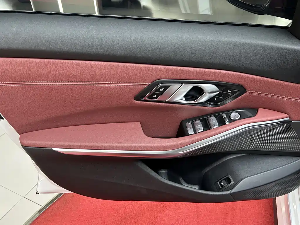BMW i3 — миниатюра 12