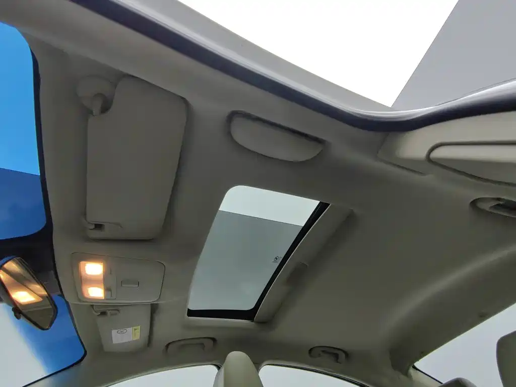 Chevrolet Cruze — миниатюра 14