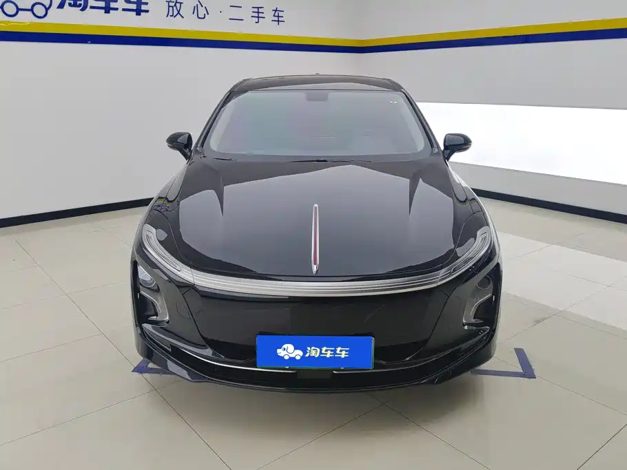 Hongqi Hongqi E-QM5 — миниатюра 2