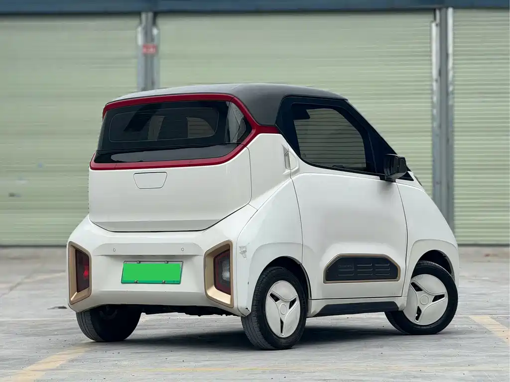 Baojun E200 — миниатюра 6