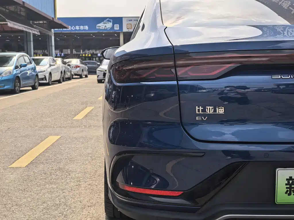 BYD Han — миниатюра 17