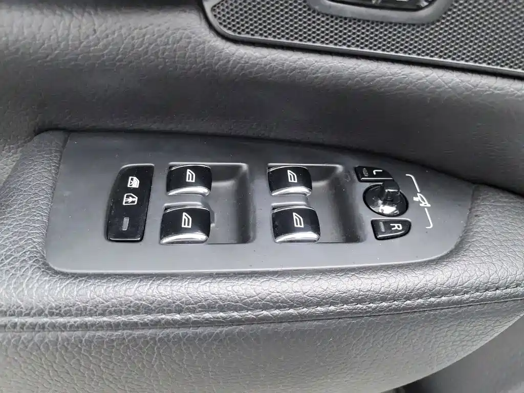 Volvo S90 — миниатюра 9