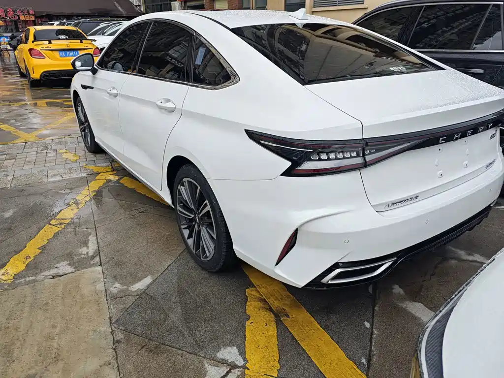 Chery Arrizo 8 — миниатюра 16