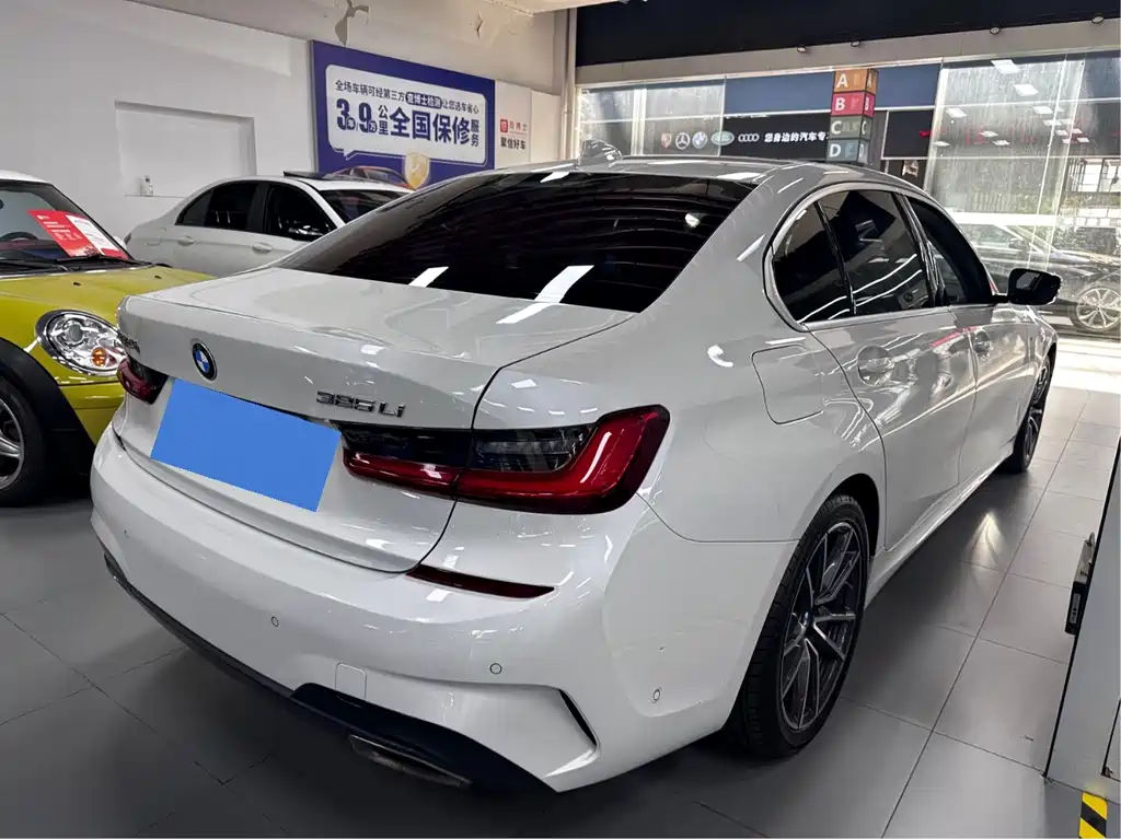 BMW 3 Series — миниатюра 13
