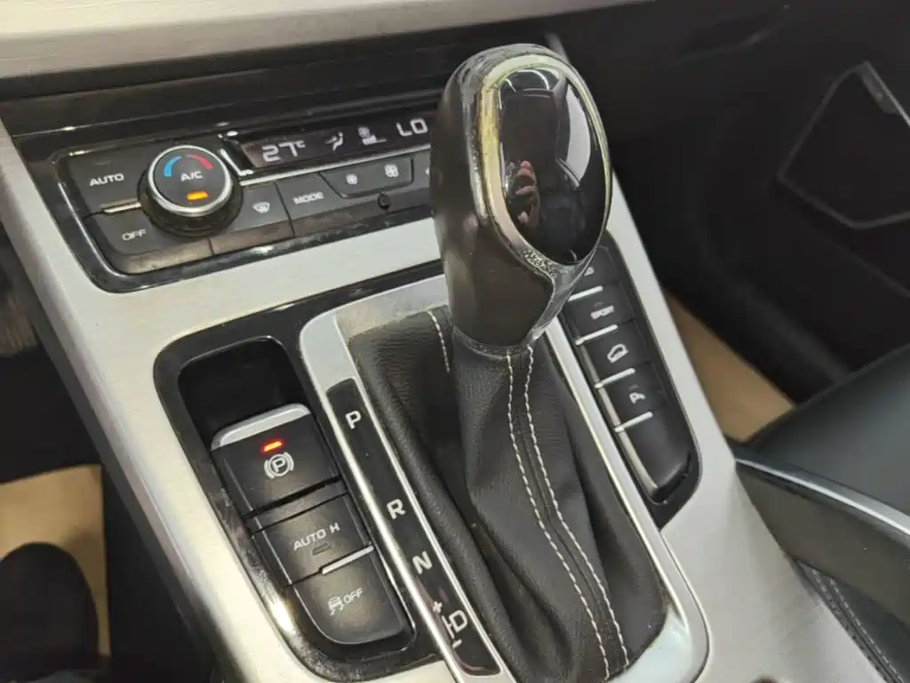 Geely Boyue — миниатюра 14