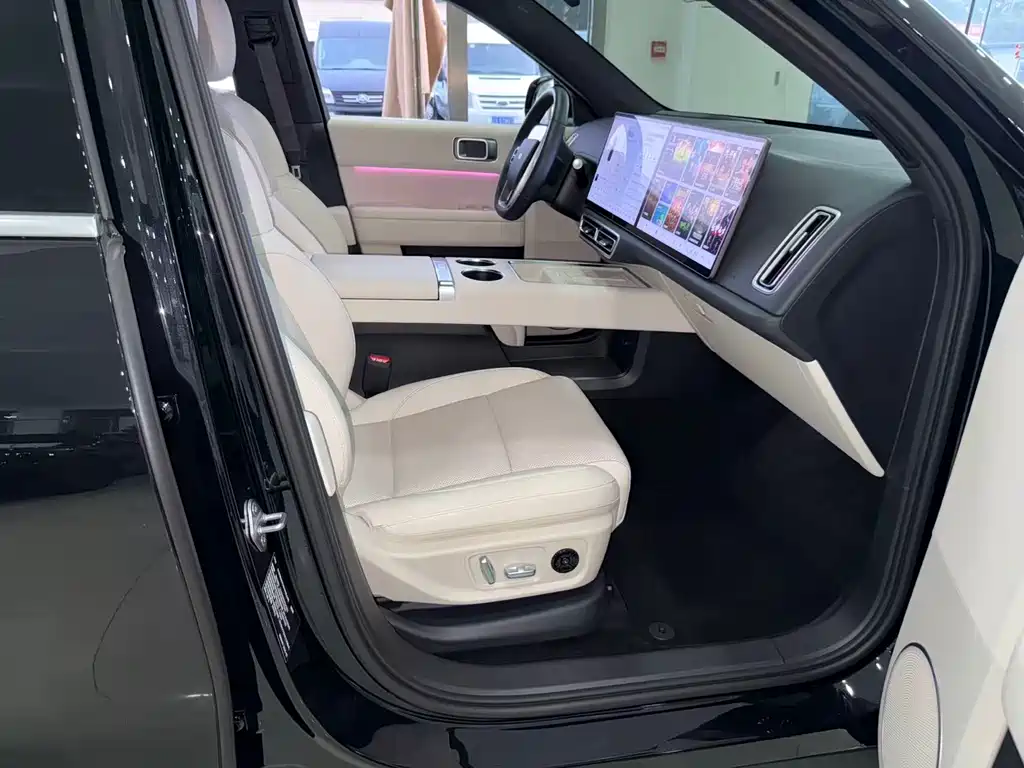Li Auto L6 2025 Pro