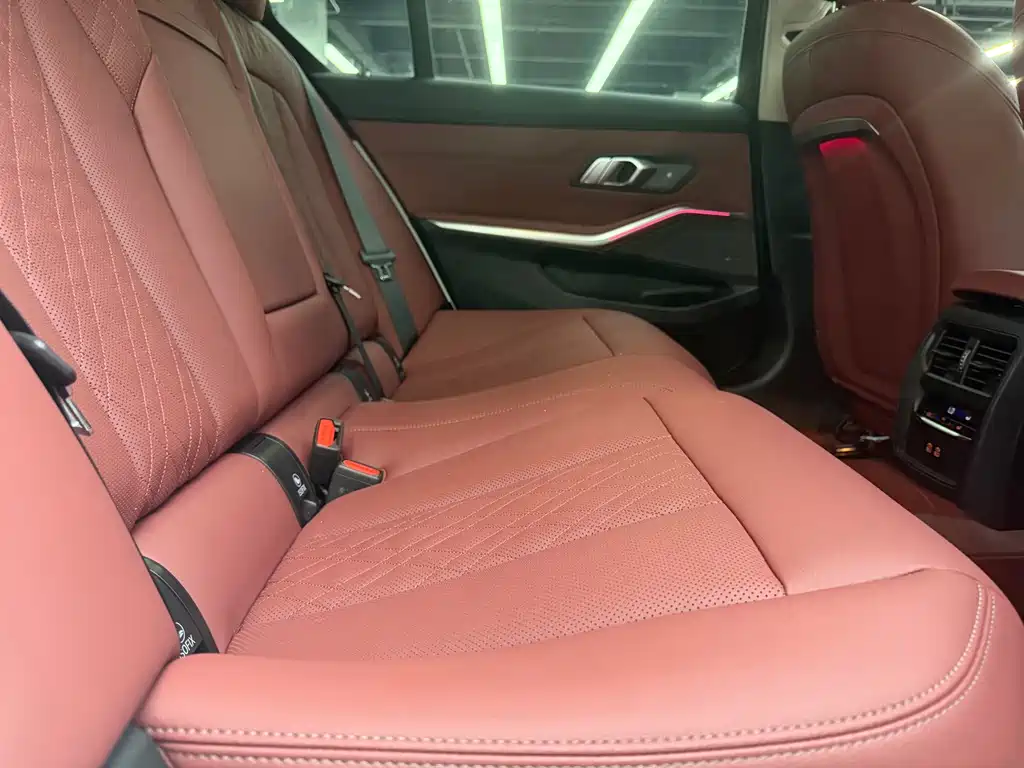 BMW 3 Series — миниатюра 8