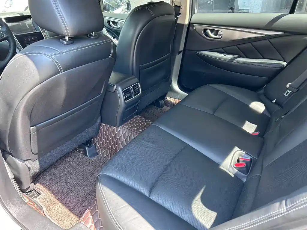 Infiniti Q50L — миниатюра 9