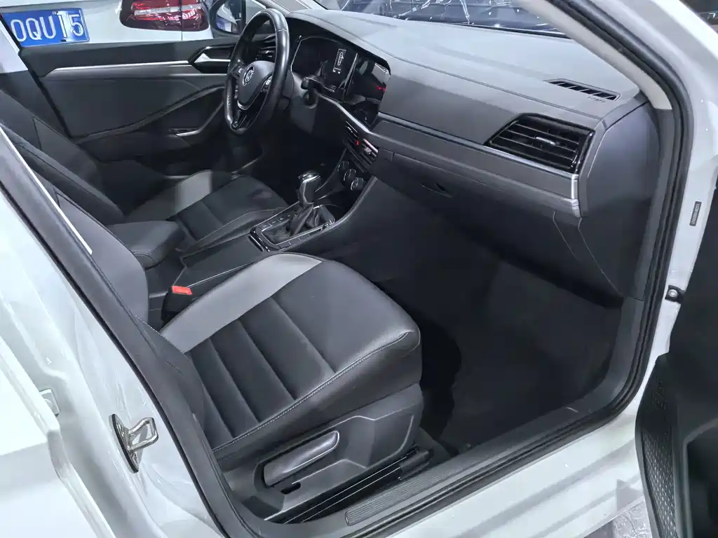Volkswagen Sagitar — миниатюра 11
