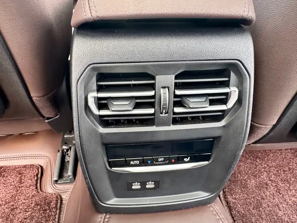 BMW 3 Series — миниатюра 14