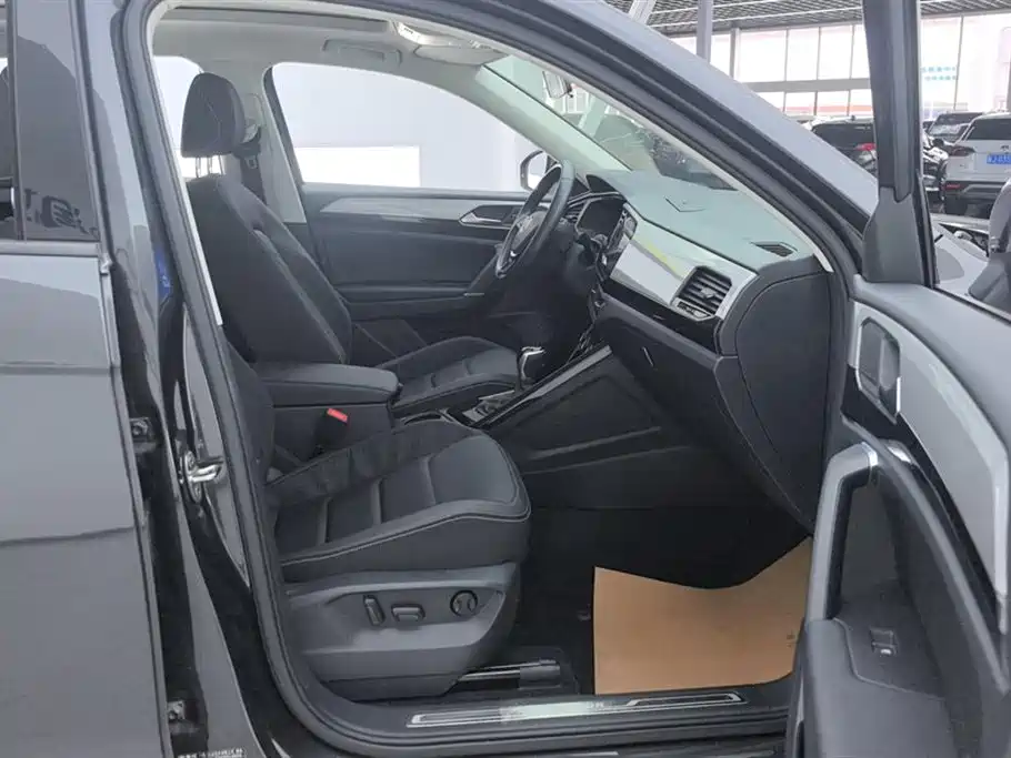 Volkswagen Tayron 2019 330TSI Luxury VI