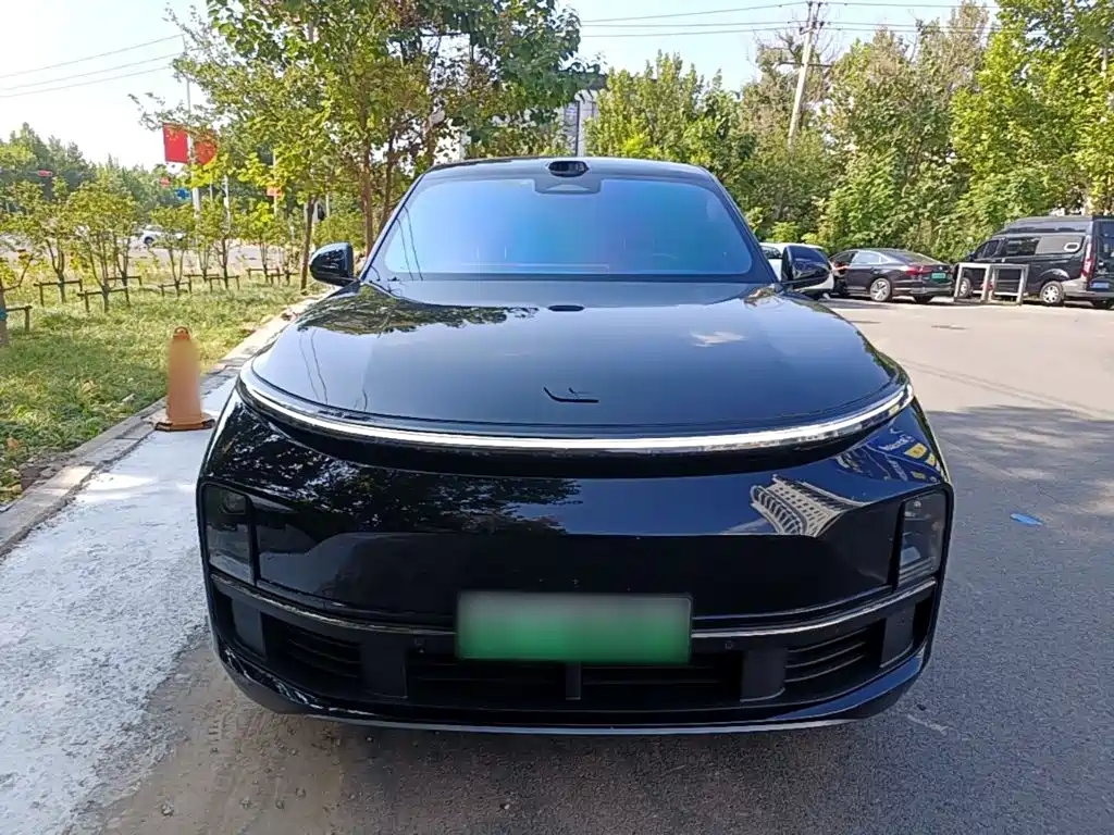 Li Auto Li L8 — миниатюра 3