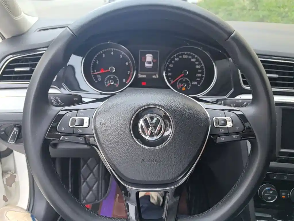 Volkswagen Lamando — миниатюра 11