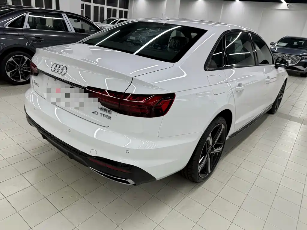 Audi A4L — миниатюра 19