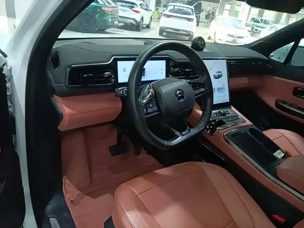 NIO EC6 — миниатюра 10