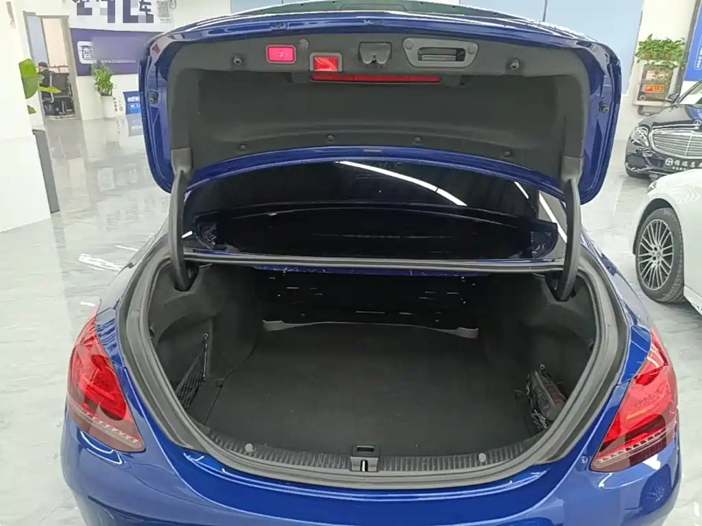 Mercedes-Benz C-Class — миниатюра 19