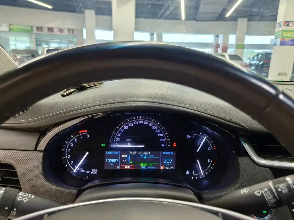 Cadillac XTS — миниатюра 10