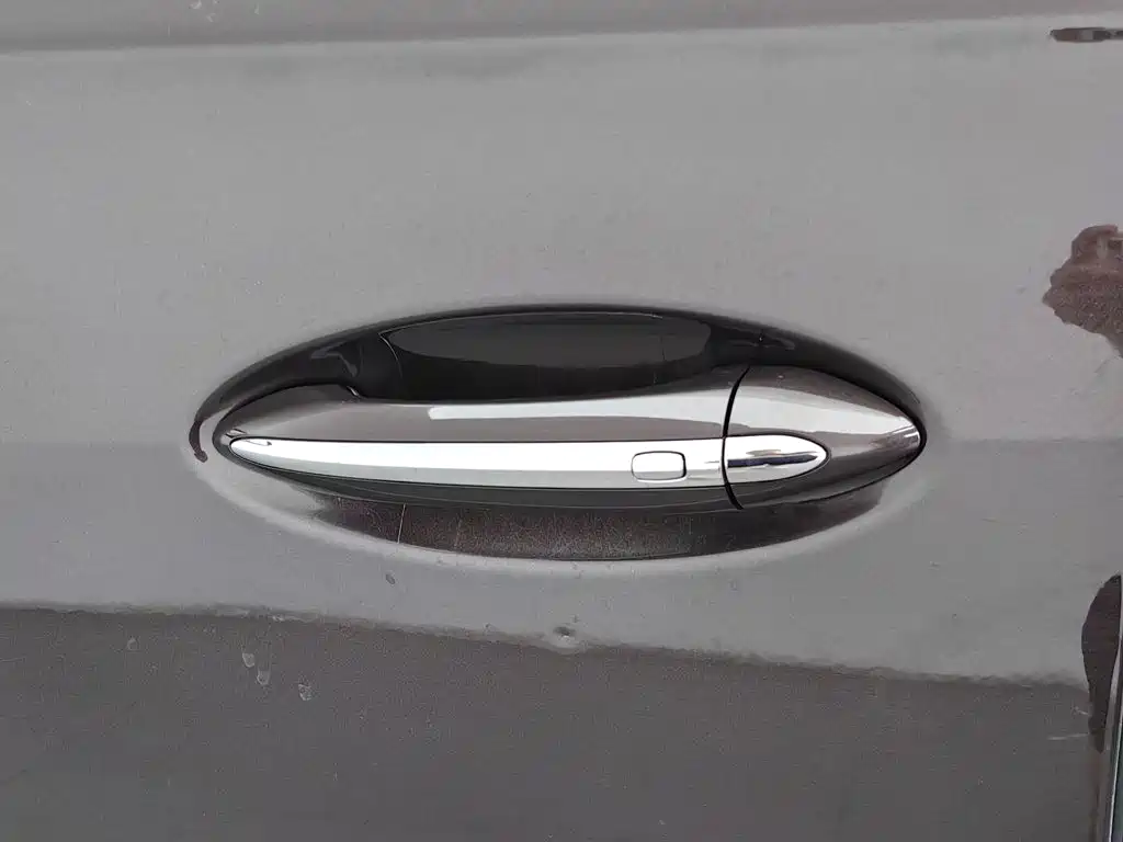 Buick LaCrosse — миниатюра 18