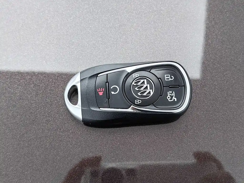 Buick LaCrosse — миниатюра 19