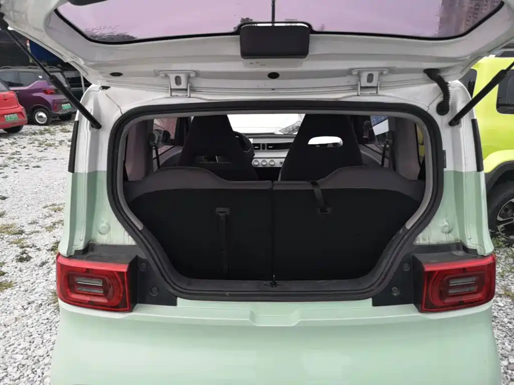 Wuling MINIEV — миниатюра 19
