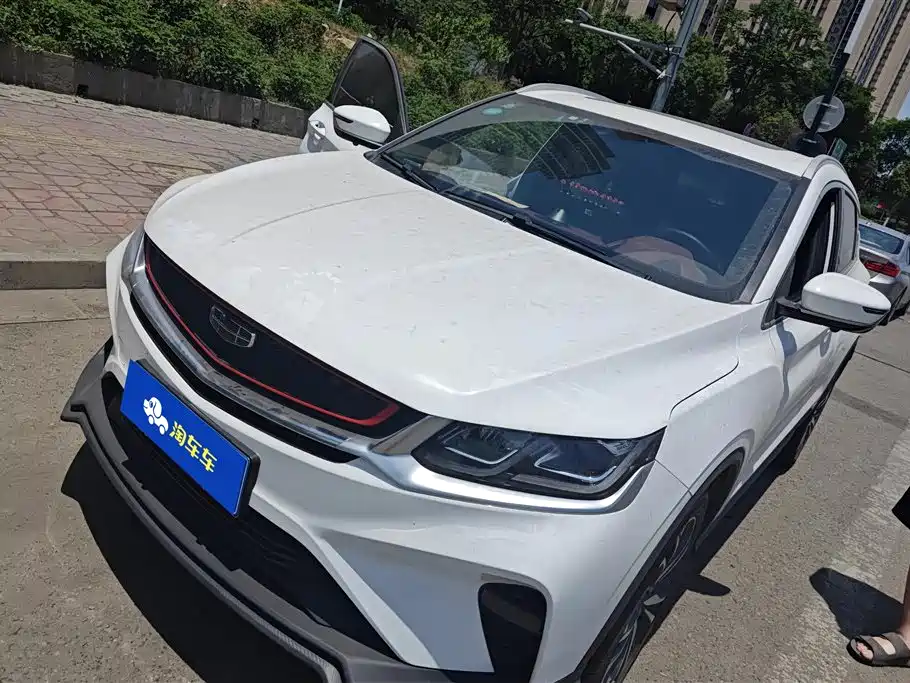 Купить Geely Binyue