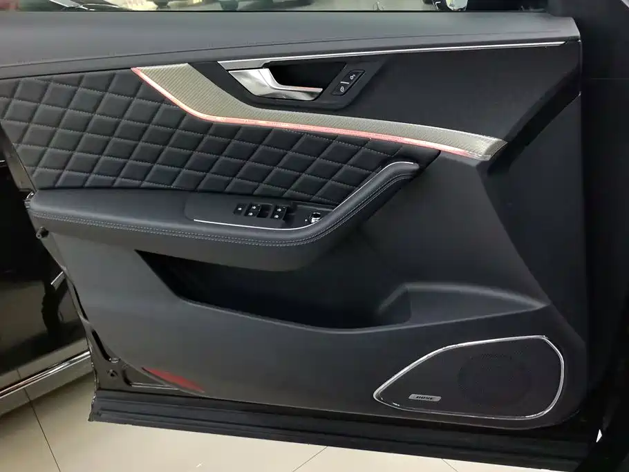 Hongqi Hongqi HS5 — миниатюра 7