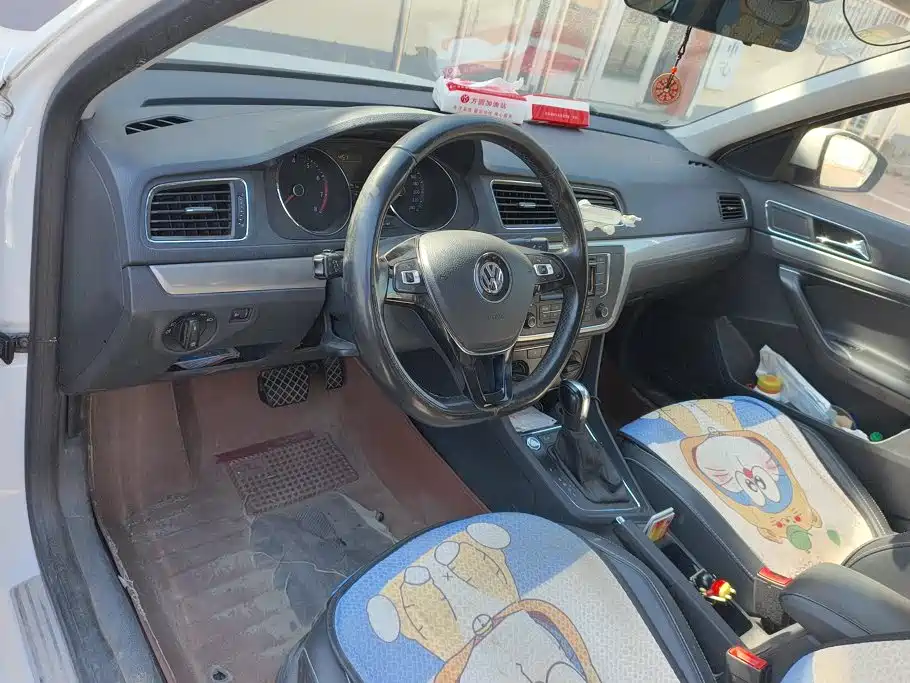 Volkswagen Lavida — миниатюра 11