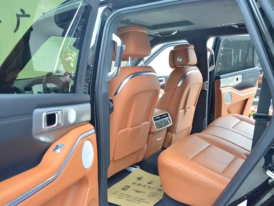 TANK TANK 700 NEW ENERGY