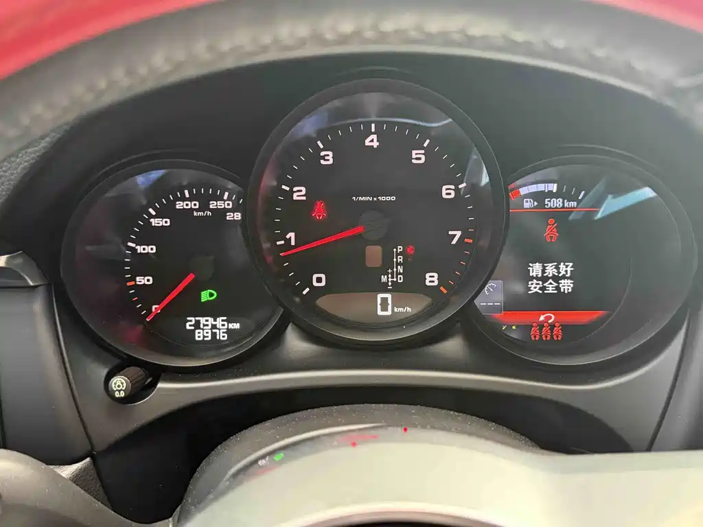 Porsche Macan — миниатюра 11