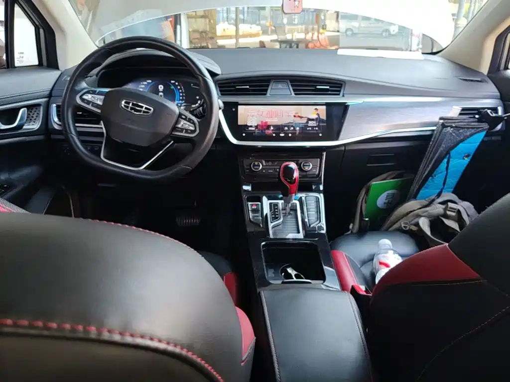 Geely Emgrand GS — миниатюра 10
