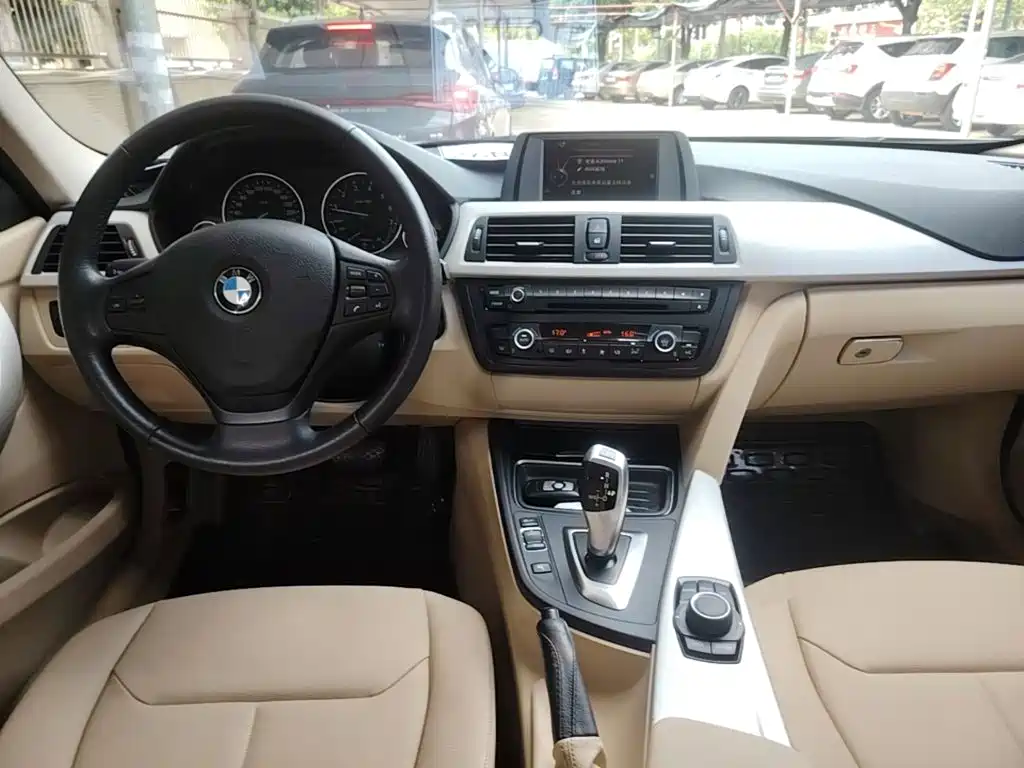 BMW 3 Series — миниатюра 10